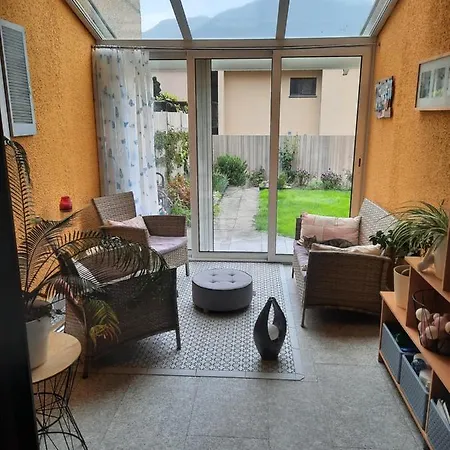 Camera Privata Con Balcone Giardino E Piscina Gordola Exterior photo