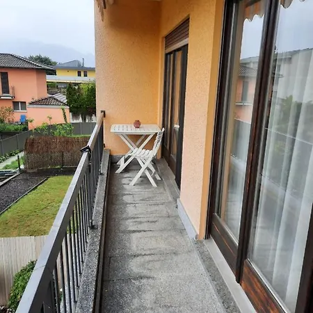 Camera Privata Con Balcone Giardino E Piscina Gordola Exterior photo